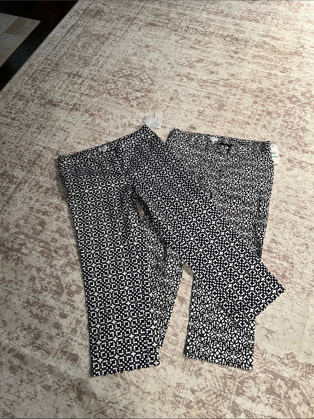 Laundry By Shelli Segal Black and White Patterned Chinos 2 pairs, size 8, NWT